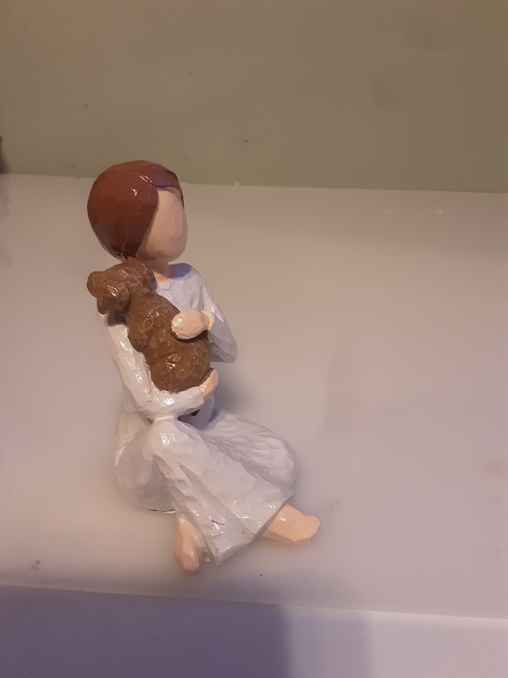 4 Inch Sculpture Kindness Expresses Relationship With A Much Loved Pet (2)
